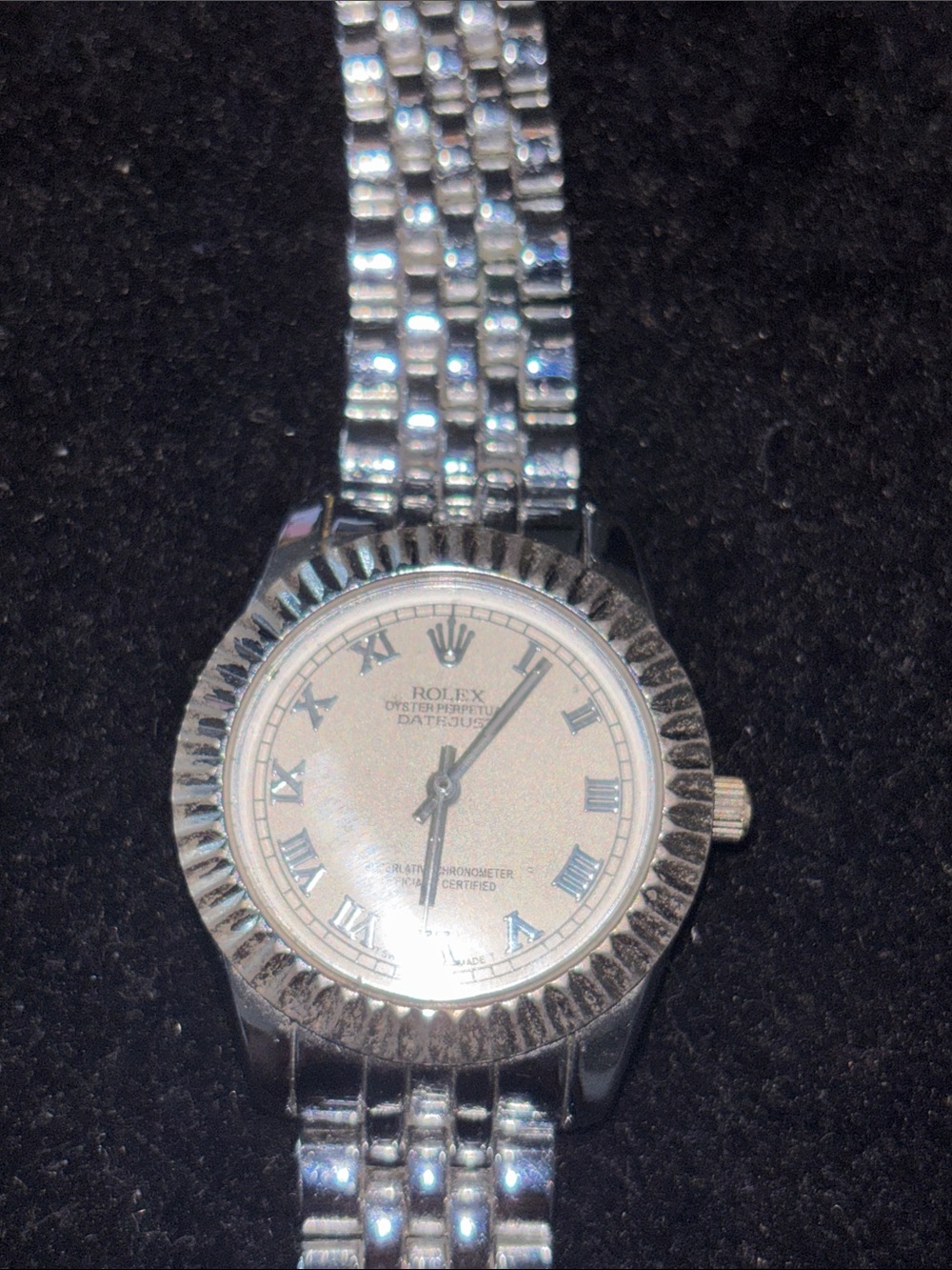 Designer Inspired Classic Women's Bracelet Watch - Picture 5 of 6